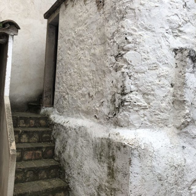 escaleras del patio